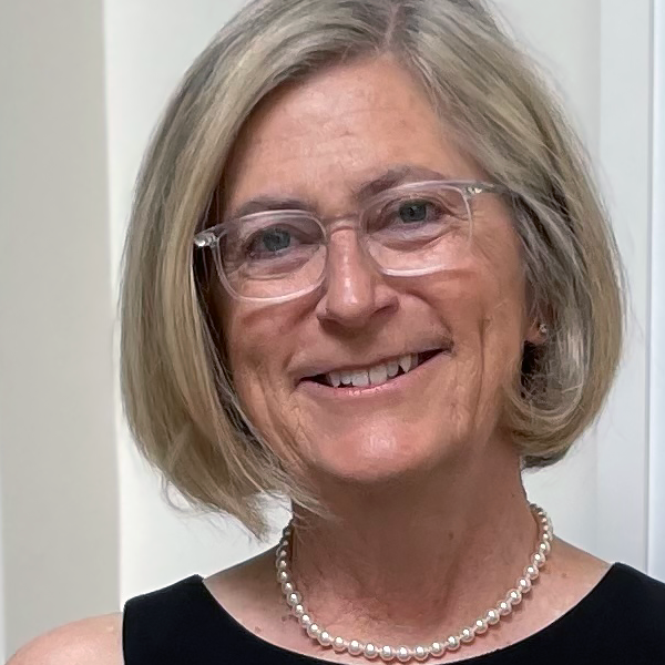 Cynthia Davidson headshot